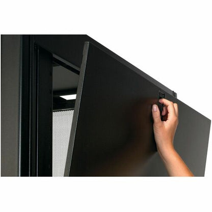 APC NetShelter SX 42U Server Rack Enclos