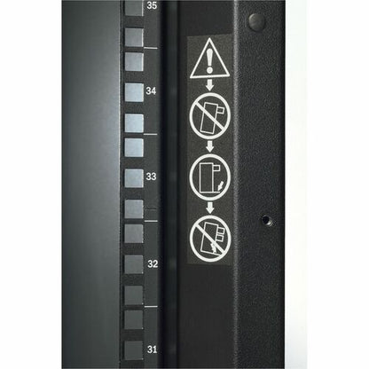 NetShelter SX 48U 600mm Wide x 1070mm De
