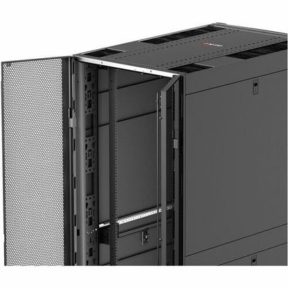 NetShelter SX 42U 750mm Wide x 1070mm De
