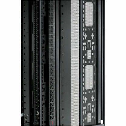 Vertical Cable Organizer. NetShelter SX.