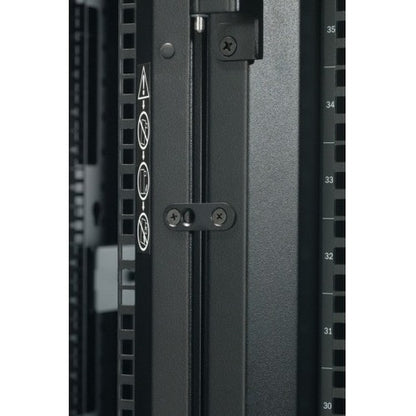 NetShelter SX 45U 600mm Wide x 1200mm De