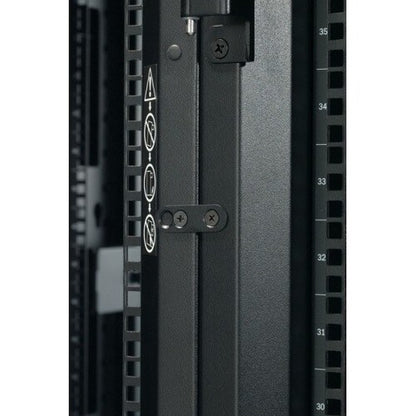 NetShelter SX 45U 600mm Wide x 1200mm De