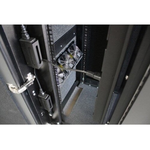 APC NetShelter CX 38U Secure Soundproofe