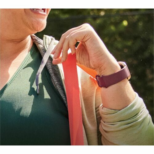 Fitbit Versa 4 Beet/Copper Rose