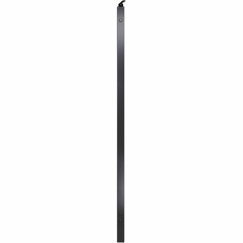 Rack PDU 2G. Metered by Outlet with Swit
