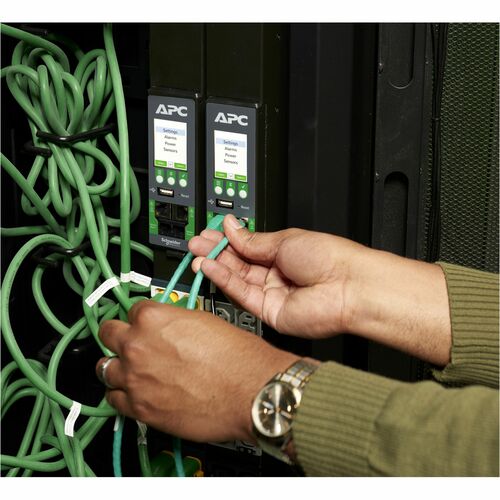 NetShelter Rack PDU Advanced Metered 3PH