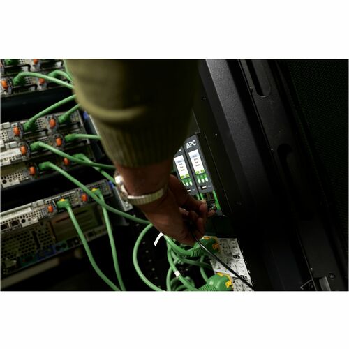 APC NetShelter Rack PDU Advanced Metere