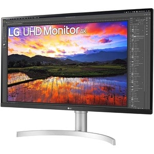 LG 31.5'' UHD 4K HDR IPS Monitor with AM