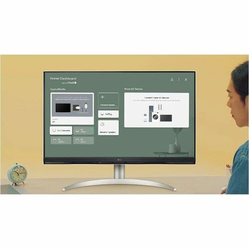 LG UHD 4K 32 SMART Monitor