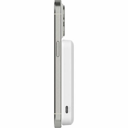 BOOSTCHARGE 5K 15W QI2 POWER BANK WHITE