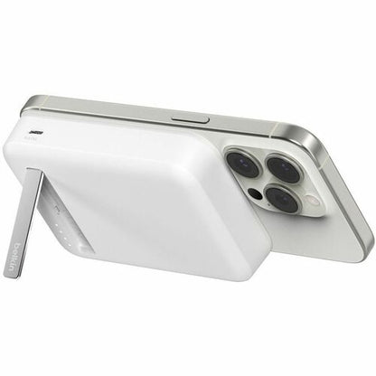BOOSTCHARGE 10K 15W QI2 POWER BANK WHITE