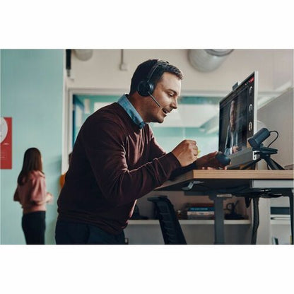 Poly Voyager Focus 2 USB-C-C Headset +US