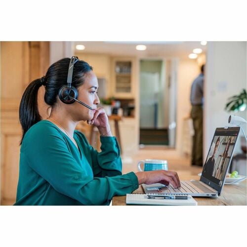 Poly Voyager Focus 2 USB-C-C Headset +US